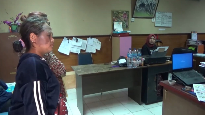 Kerap Main TikTok, Istri di Padang Disiram Minyak Panas oleh Suami