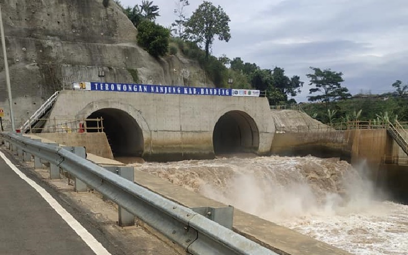 Terowongan Nanjung-Floodaway Cisangkuy Bikin Dayeuhkolot-Baleendah Tak Lagi Kebanjiran