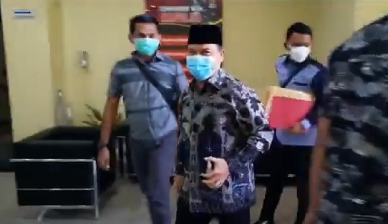 title Wagub Ria Norsan Diperiksa Polda Kalbar terkait Pembangunan BP2TD Mempawah Wagub Ria Norsan Diperiksa Polda Kalbar terkait Pembangunan BP2TD Mempawah