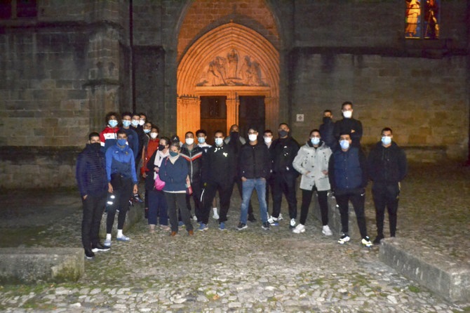 Pascapembunuhan 3 Jemaat di Nice, Pemuda Muslim Prancis Inisiatif Jaga Keamanan Gereja