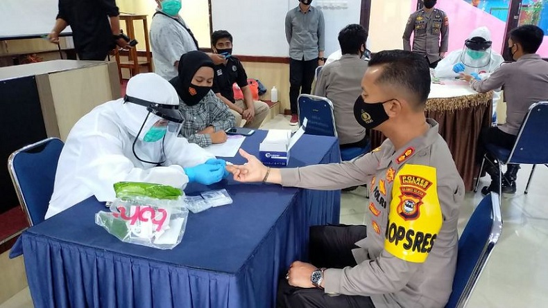 Cegah Penyebaran Covid-19, Polres Enrekang Gelar Internal Health Service and Family Care