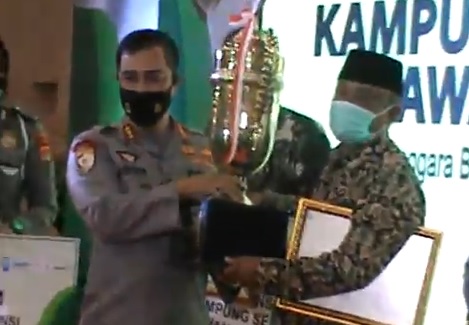 Desa Kembang Kuning Sabet Juara Pertama Lomba Kampung Sehat NTB