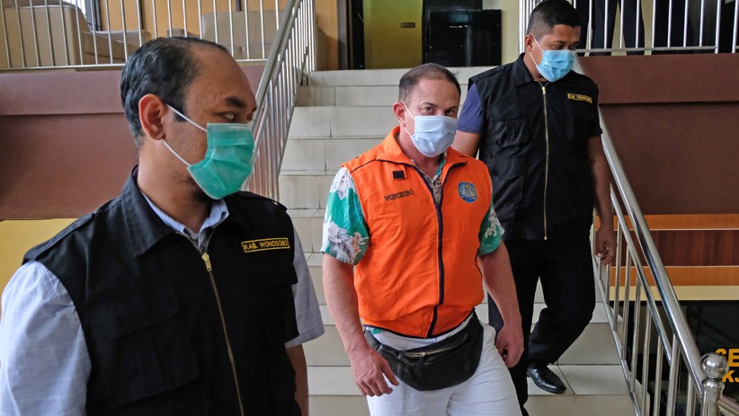 Bikin Resah, Warga Afrika Selatan Ditangkap Petugas Imigrasi Wonosobo - Bagian 1