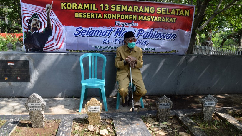 Hari Pahlawan, Ziarah ke Makam Penyiar Berita Morse Proklamasi Kemerdekaan RI - Bagian 1