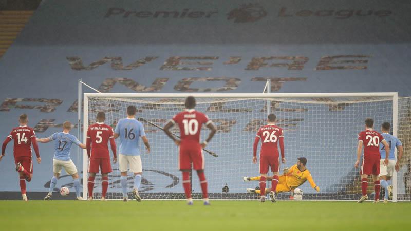 Penalti Kevin De Bruyne Meleset, Man City Imbang Lawan Liverpool