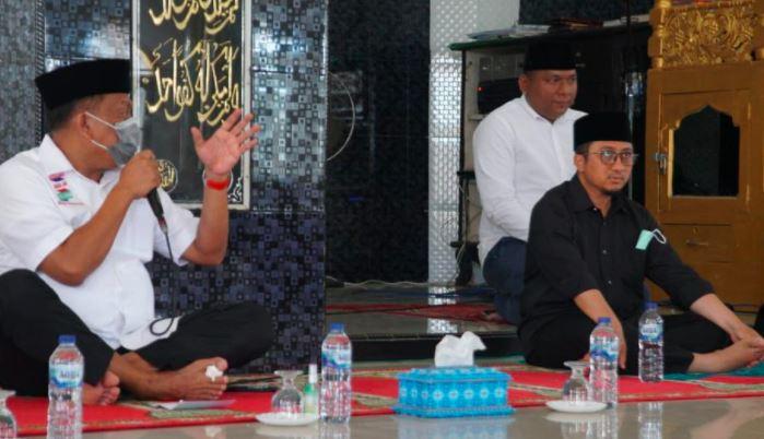 Olly dan Ustaz Yusuf Mansur Tablig Akbar Maulid Nabi Muhammad SAW di Manado