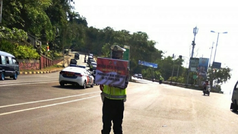 Peringati Hari Pahlawan, Warga Jayapura Hening Cipta 60 Detik