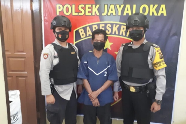 Cemburu, Pria Dewasa Tusuk Pemuda yang Dekati Kekasihnya