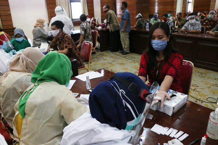 Tes PCR Jawa Tengah Tembus 70.000, Lampaui Target WHO