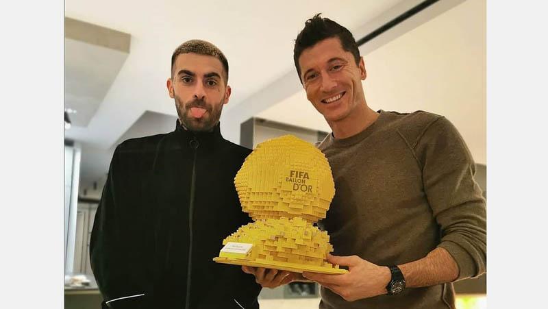 Robert Lewandowski Akhirnya Raih Ballon d'Or, tapi dari Lego