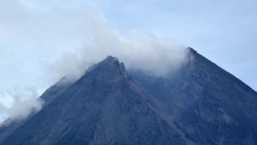 Gunung Merapi Siaga, Kawasan Kaliadem Banyak Dikunjungi Wisatawan - Bagian 5