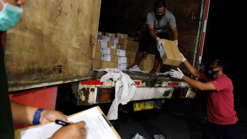 Jutaan Surat Suara Pilkada Medan Tiba di KPU - Bagian 3
