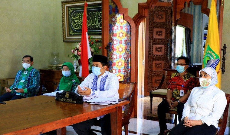 title Sukses Bangun Kota Sehat, Pemkot Tangerang Sabet 4 Penghargaan Kemenkes Sukses Bangun Kota Sehat, Pemkot Tangerang Sabet 4 Penghargaan Kemenkes