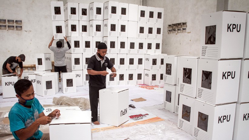 Kotak Suara Pilkada Solo Mulai Dirakit - Bagian 1