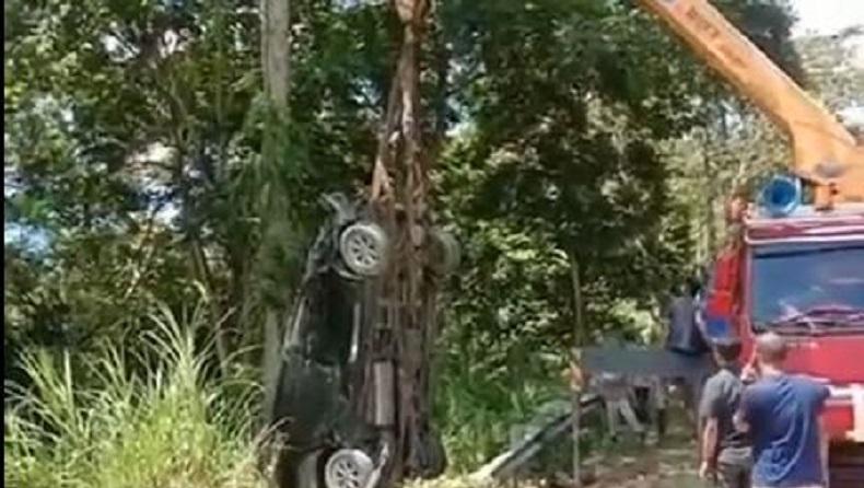 Mobil Alphard Pengantar Jenazah Terjun ke Jurang 50 Meter, 6 Penumpang Selamat