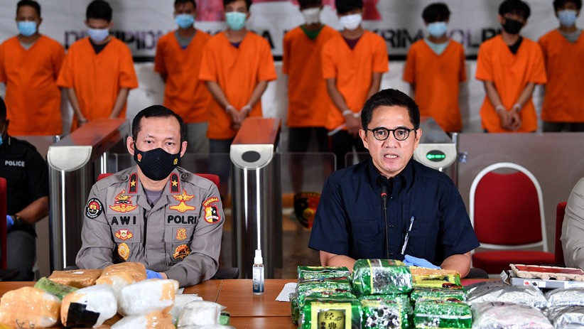 Bareskrim Polri Ungkap Peredaran Narkoba, Barang Bukti 52,4 Kg Sabu - Bagian 2