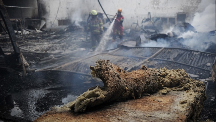 Pabrik Kasur Ludes Terbakar  di Cimahi  - Bagian 3