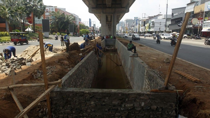 Rawan Banjir, Jalan Boulevard Raya Kelapa Gading Dibangun Penampungan Air - Bagian 4