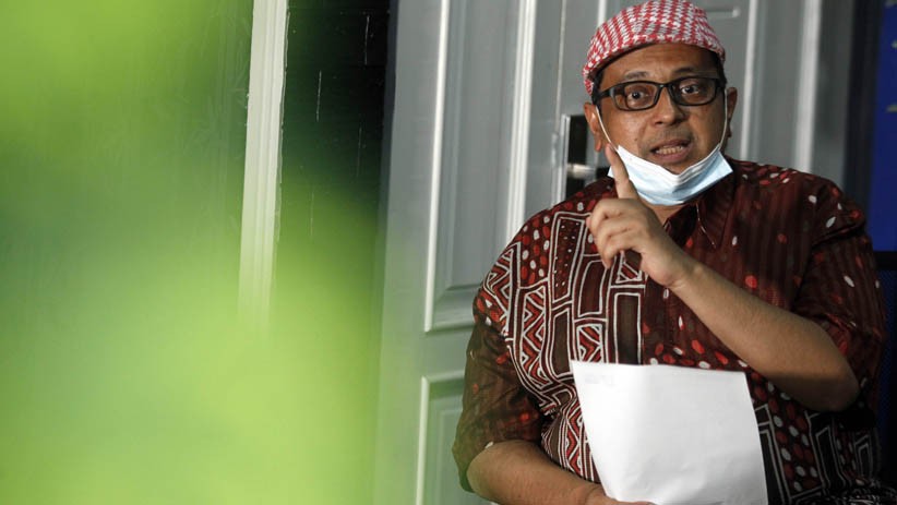 HRS Center Tanggapi Pelanggaran Protokol Kesehatan saat Hajatan Habib Rizieq - Bagian 3
