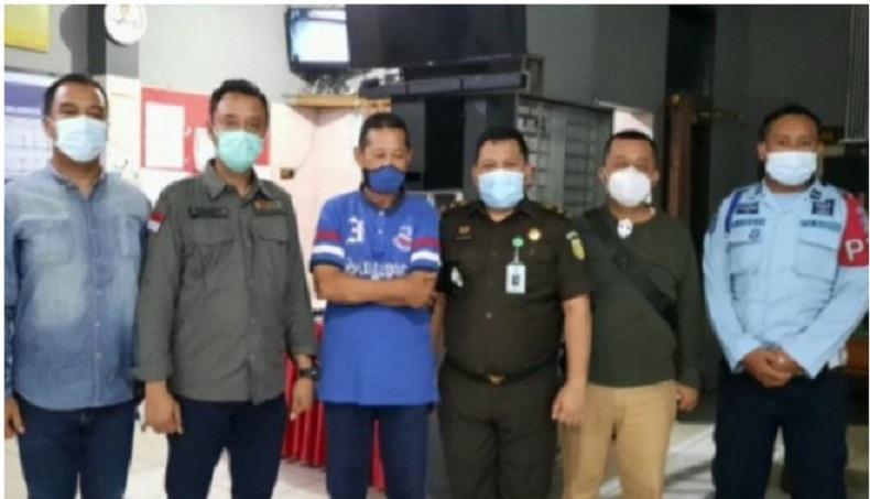 title Kejati Kalsel Tangkap Buronan Kasus Penipuan di Banjarmasin Kejati Kalsel Tangkap Buronan Kasus Penipuan di Banjarmasin