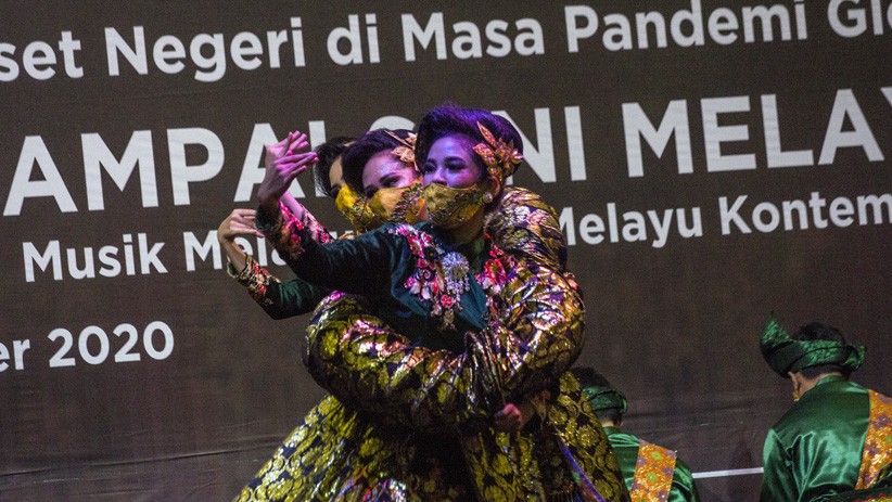 Sosialisasi Protokol Kesehatan Melalui Pertunjukan Kesenian Tradisional - Bagian 2