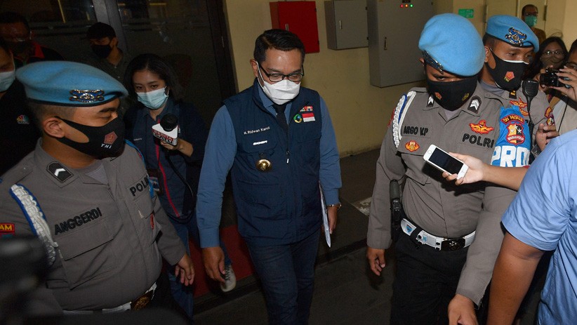 Ridwan Kamil Dimintai Keterangan soal Kerumunan Massa Habib Rizieq - Bagian 3