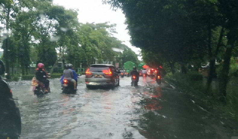 BMKG: Curah Hujan di Pontianak Tinggi, Waspada Banjir dan Air Pasang