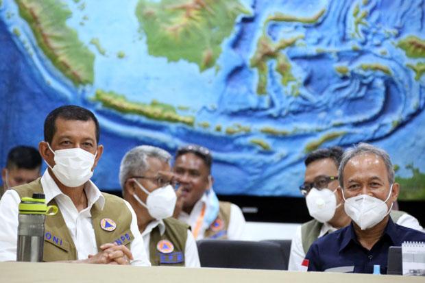 title Untuk Pantau Merapi, BNPB Siagakan Satu Unit Helikopter  Dauphin  Untuk Pantau Merapi, BNPB Siagakan Satu Unit Helikopter  Dauphin
