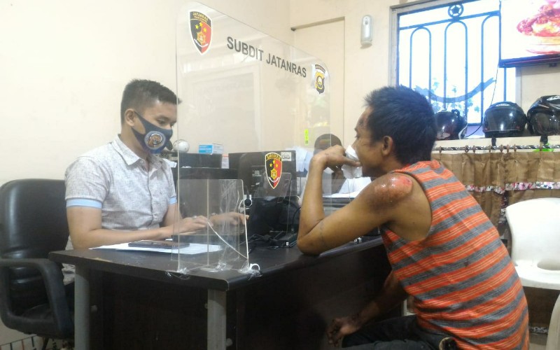 Jambret Ponsel Sopir Taksi Online, Pengangguran di Palembang Babak Belur  