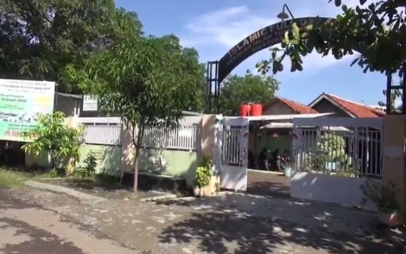 Dekat dengan Pasar Kupu Tegal, Madrasah Ikut Hentikan Pembelajaran Tatap Muka