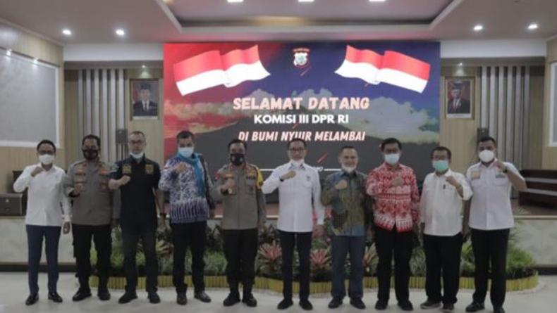 Dikunjungi Komisi III DPR, Kapolda Sulut Paparkan Kesiapan Pengamanan Pilkada