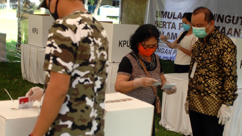 Simulasi Pemungutan Suara Pilkada dengan Protokol Kesehatan Ketat di Manado - Bagian 2