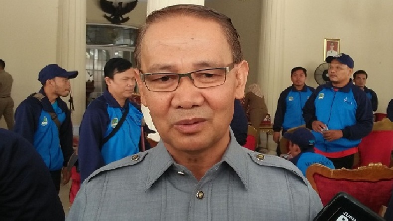 title Warga Majalengka Positif Covid-19 dan Isolasi Mandiri Diberi Tunjangan Rp45.000 Per Hari Warga Majalengka Positif Covid-19 dan Isolasi Mandiri Diberi Tunjangan Rp45.000 Per Hari