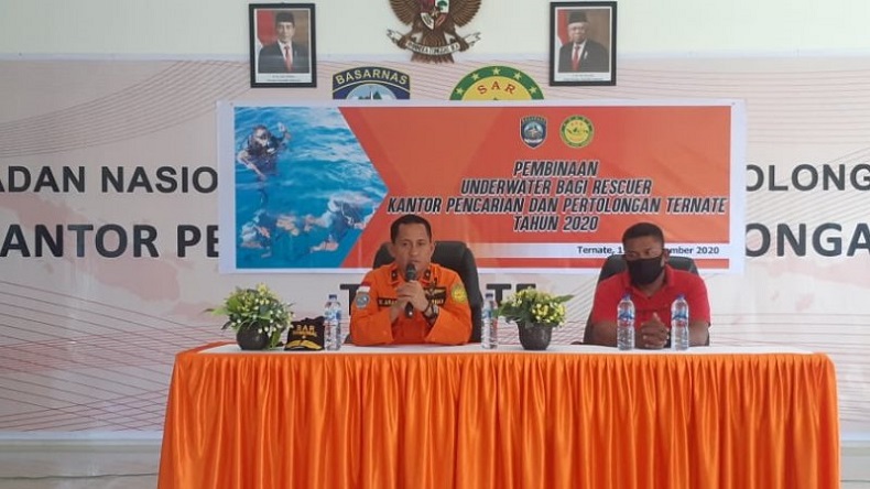 Tingkatkan Kompetensi Para Penyelamat, Basarnas Ternate Lakukan Pembinaan Bawah Air