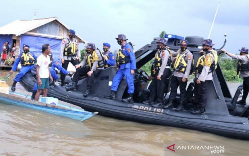 title Jaga Perairan Sungai Musi, Polairud Polda Sumsel Libatkan Warga Pesisir Jaga Perairan Sungai Musi, Polairud Polda Sumsel Libatkan Warga Pesisir