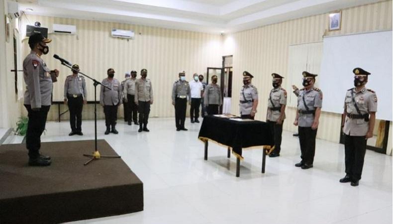 Kapolresta Manado Pimpin Sertijab Kapolsek Bunaken dan Singkil