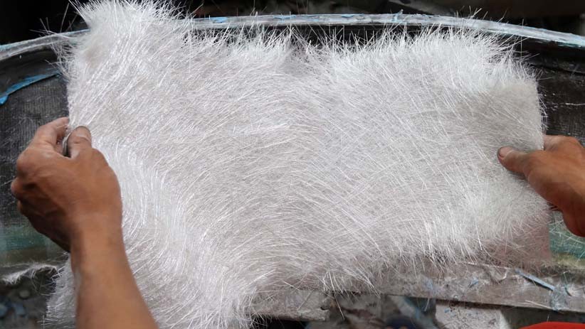 Modifikasi Bodi Motor Berbahan Fiber - Bagian 5