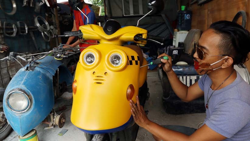 Modifikasi Bodi Motor Berbahan Fiber - Bagian 2