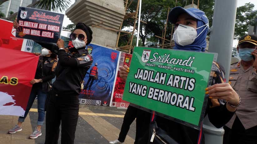 Tuntut Usut Video Syur Mirip Gisel, Sejumlah Perempuan Demo di Polda Metro Jaya - Bagian 4
