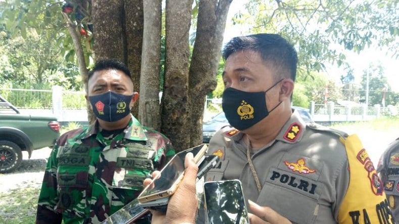 title Pekerja Jembatan di Timika Temukan Granat Aktif Dekat Tabung Oksigen Pekerja Jembatan di Timika Temukan Granat Aktif Dekat Tabung Oksigen