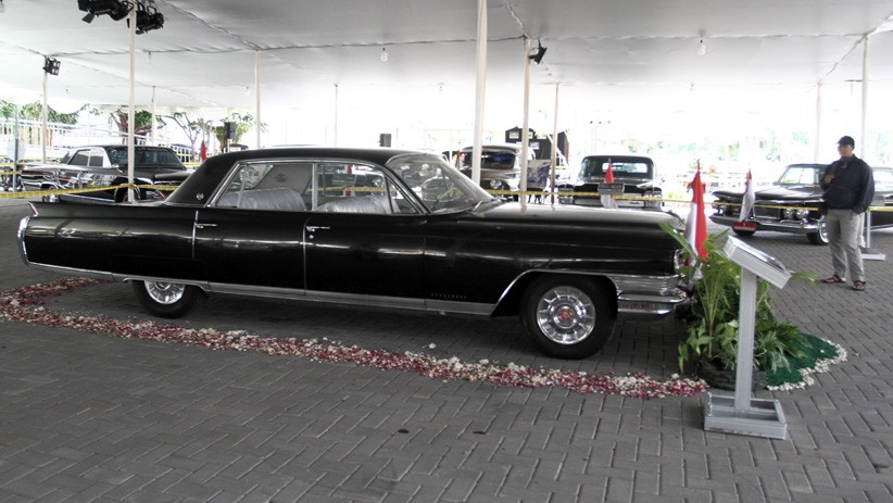 Pameran Alat Transportasi Bersejarah, Ada Mobil Presiden Soekarno - Bagian 1