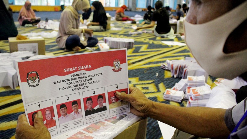 Proses Pelipatan Ratusan Ribu Surat Suara Pilkada Kota Makassar - Bagian 1