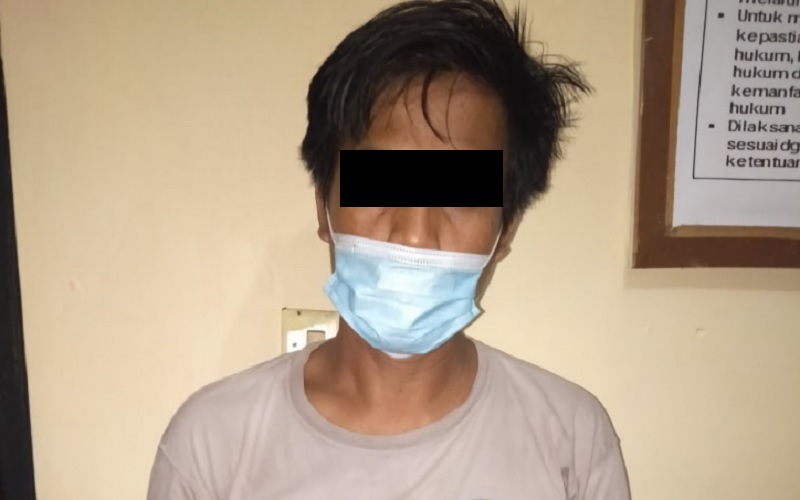 title Curi Kayu Jati Milik Pensiunan Polri, Pria di Bali Ditangkap Polisi Curi Kayu Jati Milik Pensiunan Polri, Pria di Bali Ditangkap Polisi
