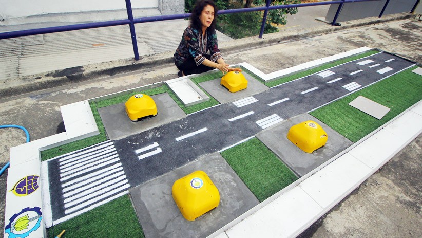 ITS Surabaya Buat Alat Deteksi Genangan Air Hujan pada Landasan Pacu Pesawat - Bagian 1