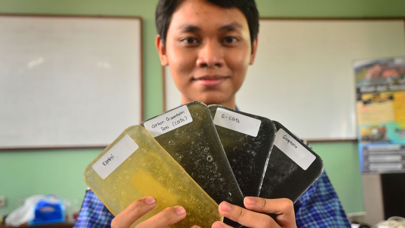 Pelajar Kudus Temukan Material Alternatif Bahan Pesawat Terbang - Bagian 1