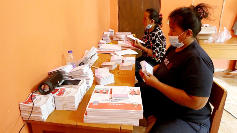 Proses Pelipatan Surat Suara Pilkada Tangerang Selatan - Bagian 5