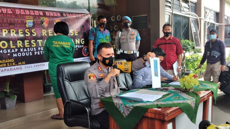 Polisi Tangkap 2 Penipu di Padang yang Mengaku Satgas Covid