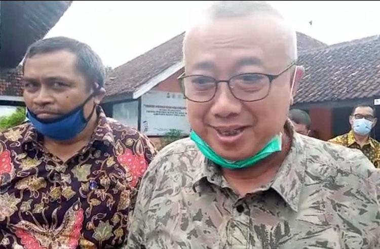 Diklarifikasi Bawaslu Bantul, Suharsono-Totok: Itu Kemanusiaan, Kampanye kok ke Simbah