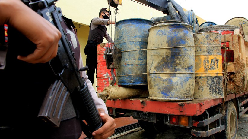 Polres Nagan Raya Amankan 2,6 Ton BBM Subsidi - Bagian 1