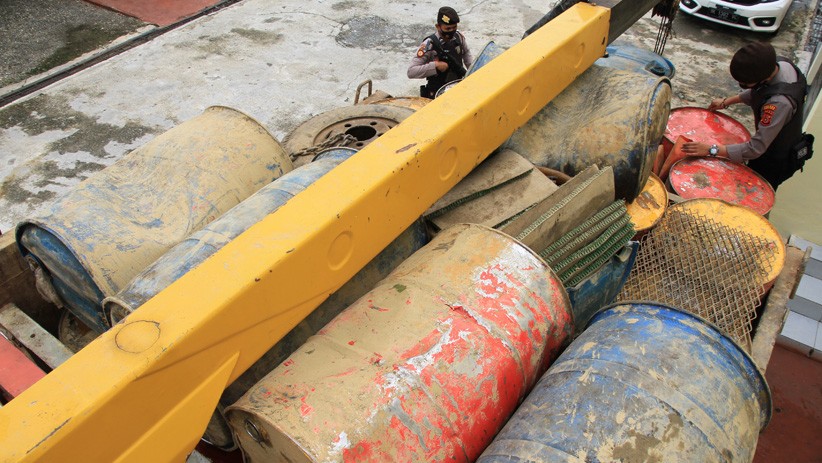 Polres Nagan Raya Amankan 2,6 Ton BBM Subsidi - Bagian 2